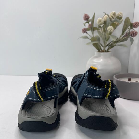 Keen Newport H2 Hiking Sandal Strappy Navy Gray 1001938 Men's 8 Tried On - Picture 2 of 9